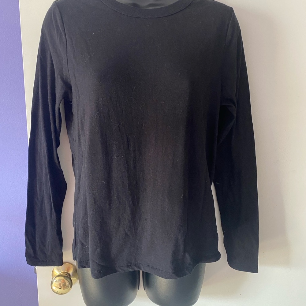 Old Navy Black Fitted Long Sleeve Tee